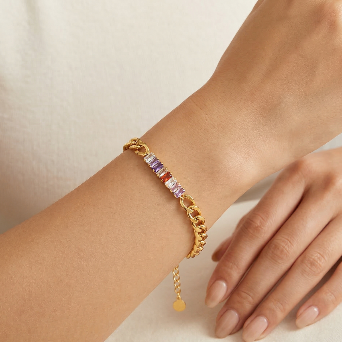 Gold Bracelet with Zirconium Crystals