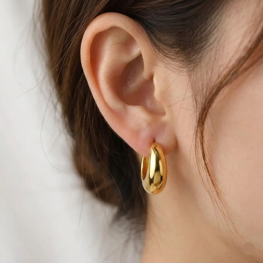Lux Gold Hoop Earrings