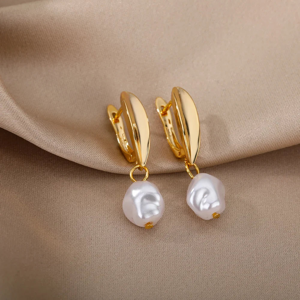 Vintage Pearl Earrings