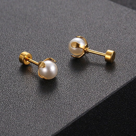 18K Gold Pearl Earrings