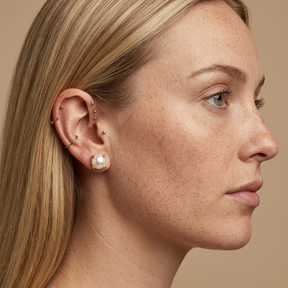 18K Gold Pearl Earrings